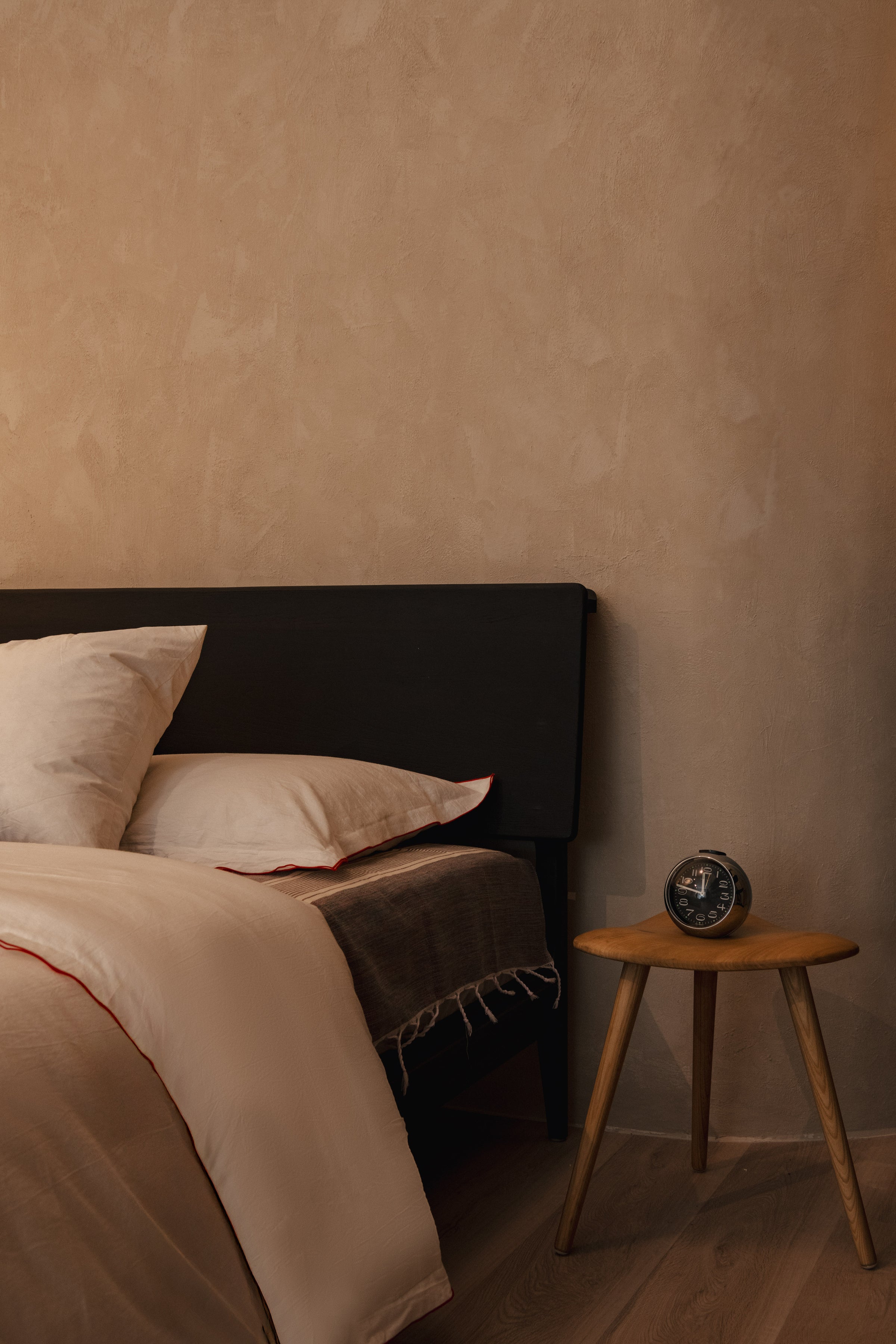 What Is The Size Of King Bed Frame at Charli Willie blog